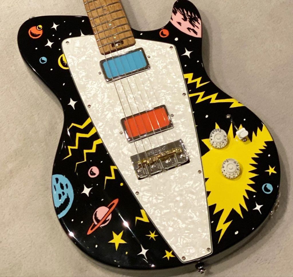 LOUD Electric Guitars